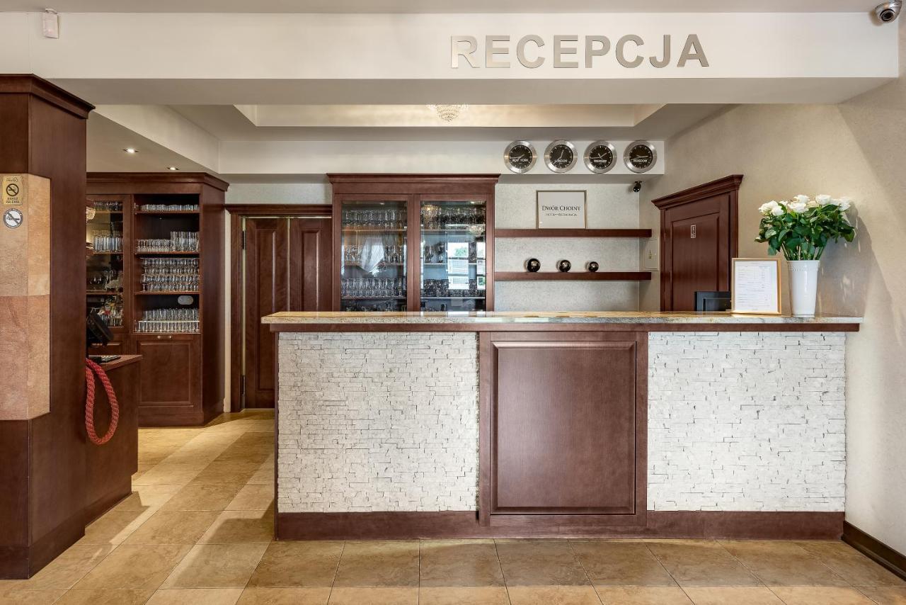 Hotel Dwor Choiny Kazimierówka 외부 사진